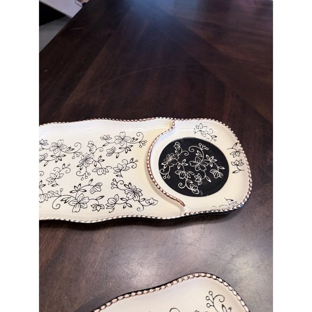 Temptations by Tara Soup Bowl 18 oz Sandwhich dish black floral lace ovenware